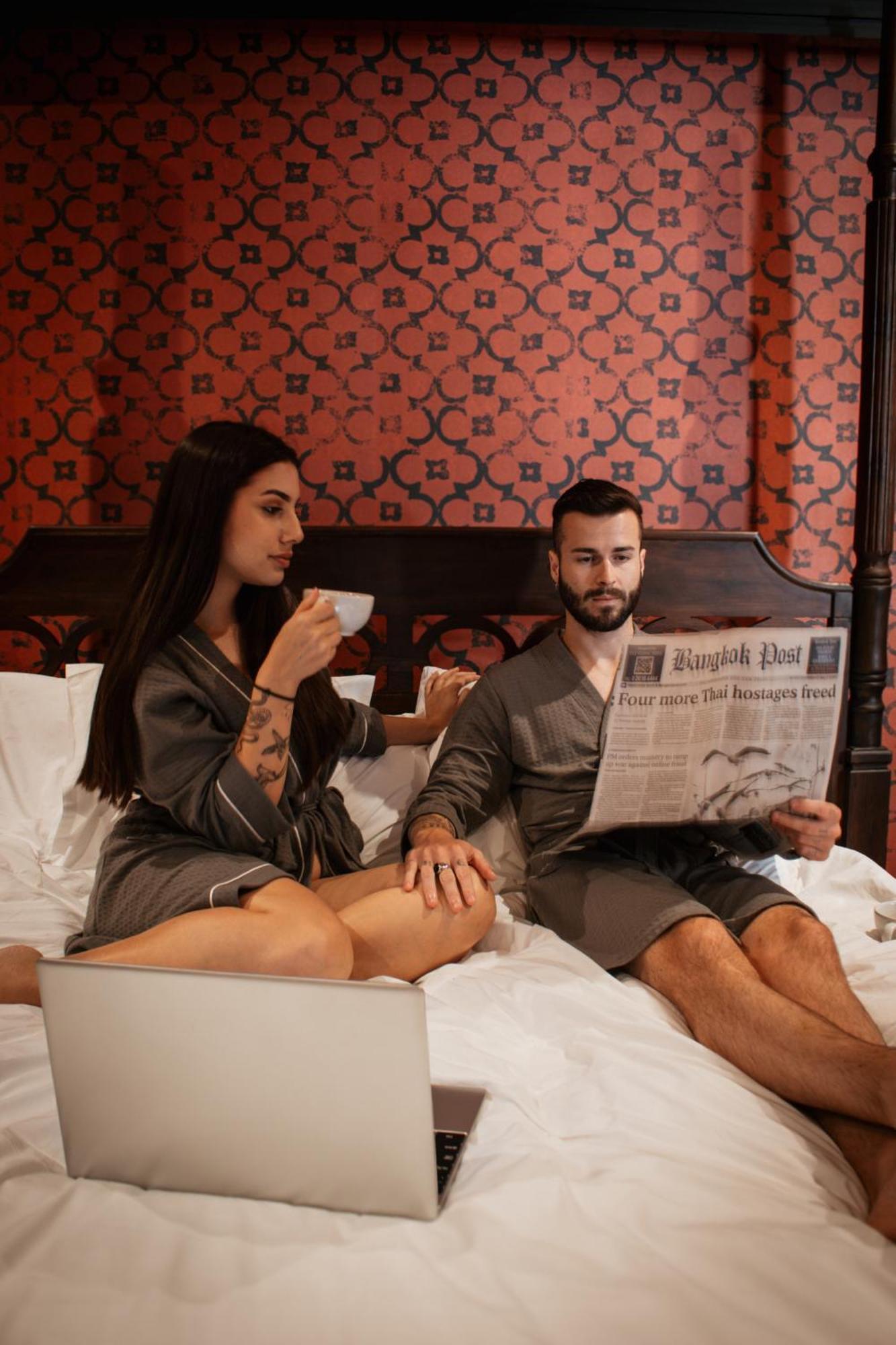 G Boutique Silom Hotel Бангкок Экстерьер фото