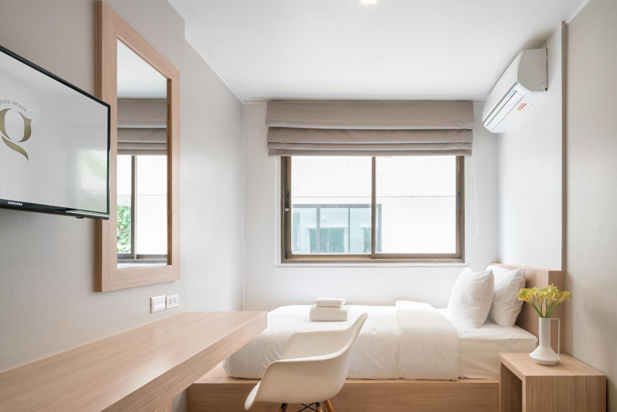 G Boutique Silom Hotel Бангкок Экстерьер фото